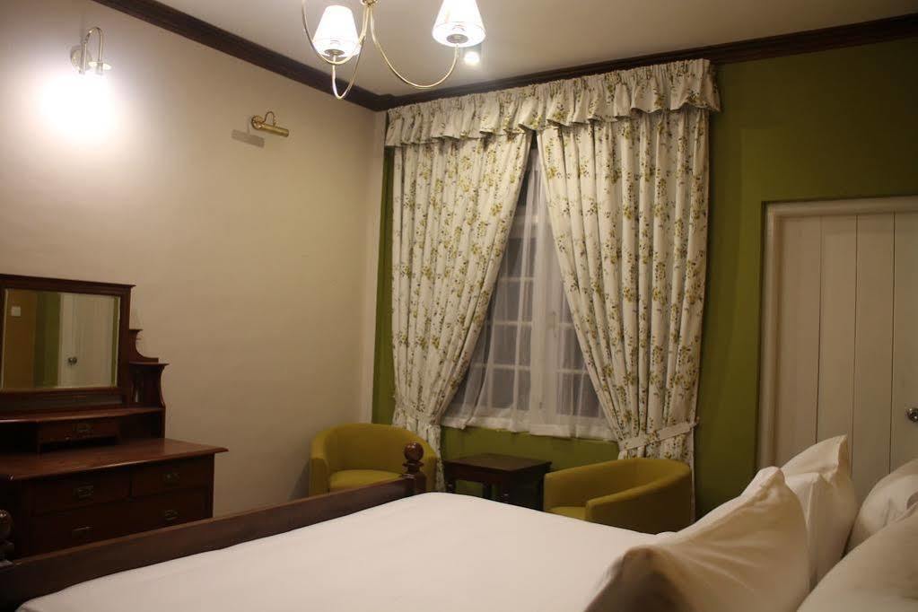 Jetwing Oatlands Bungalow Нувара Елия Екстериор снимка